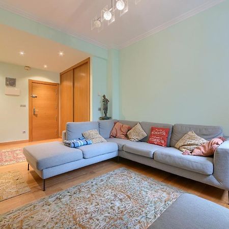 Encanto Y Confort En Calle Epalza - Tu Familia En El Corazon De Bilbao Kültér fotó